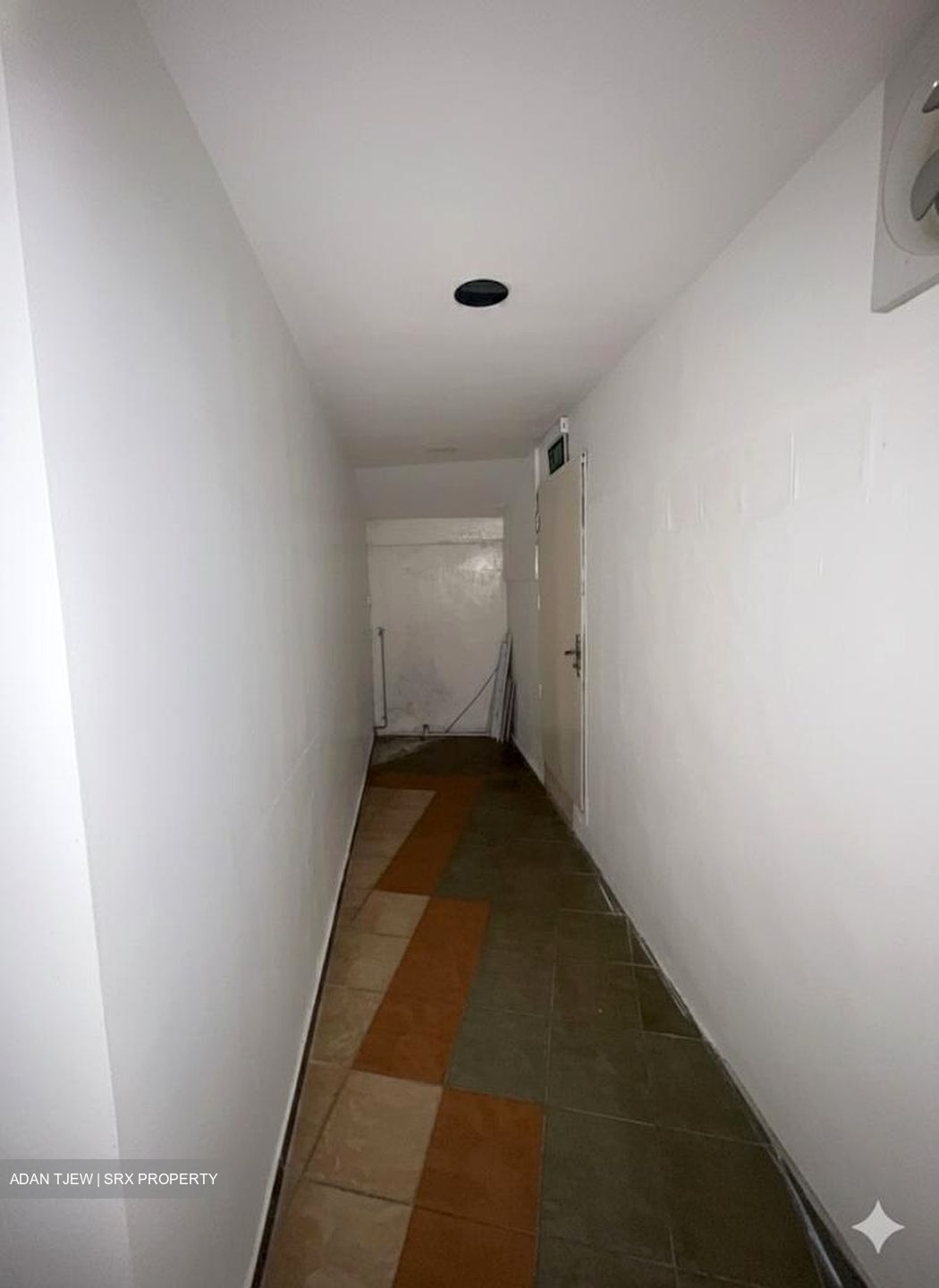 Sembawang Hills Estate (D20), Shop House #515543641